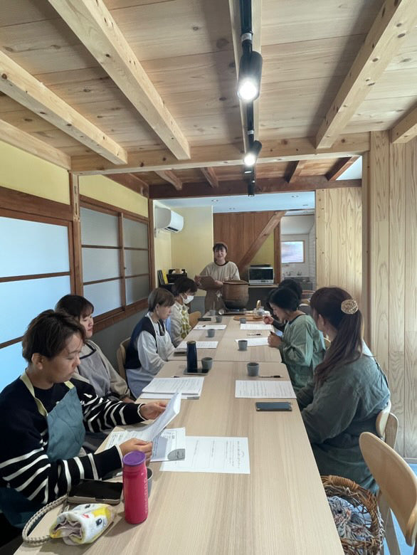 【美濃市】
kitote暮らしを深める食の会
〜浜松の食文化に触れ、木の台所道具と過ごす町家時間〜